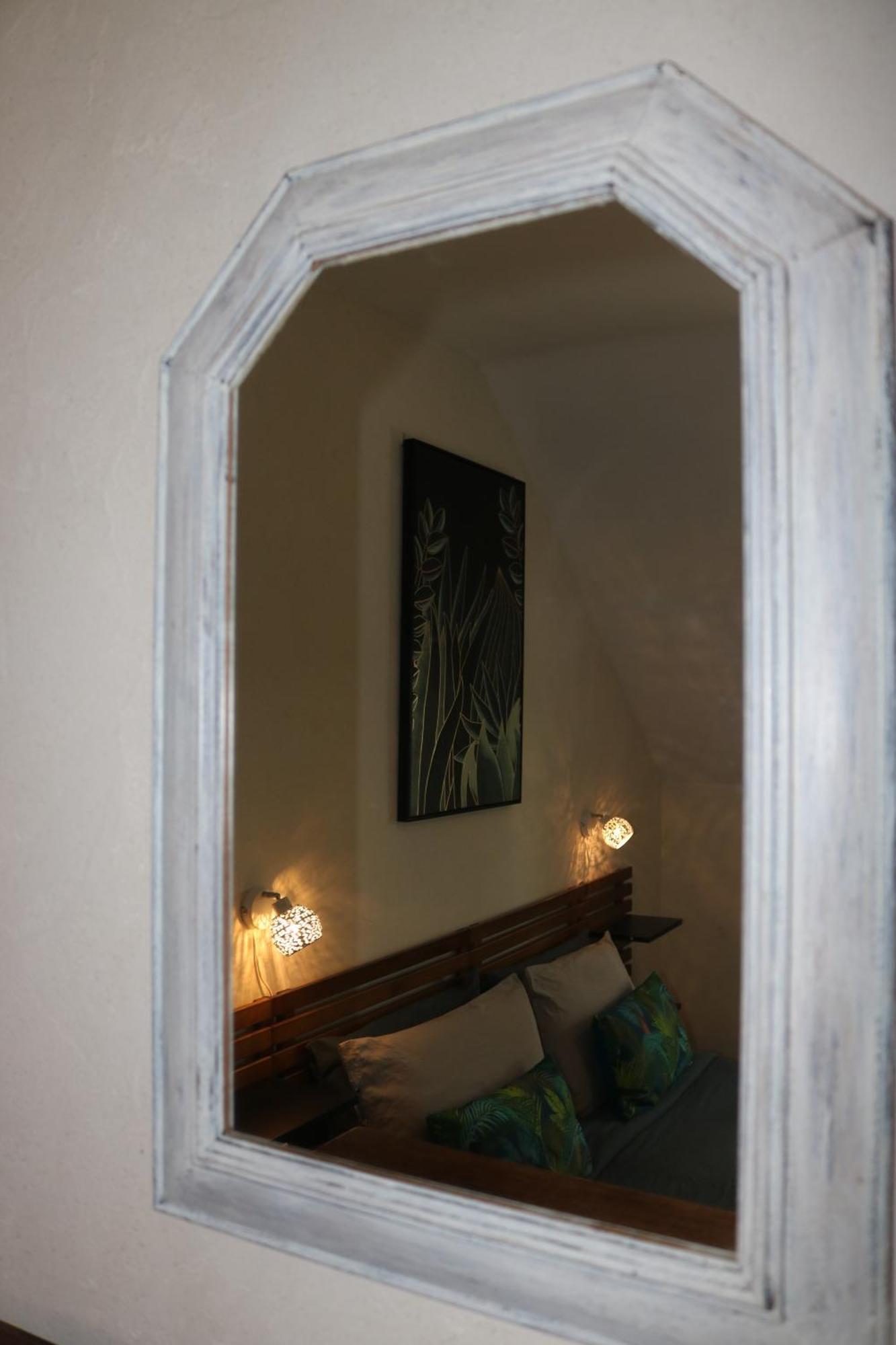 L'Autre Monde Chambres D'Hotes (Adults Only) Faverolles  Εξωτερικό φωτογραφία